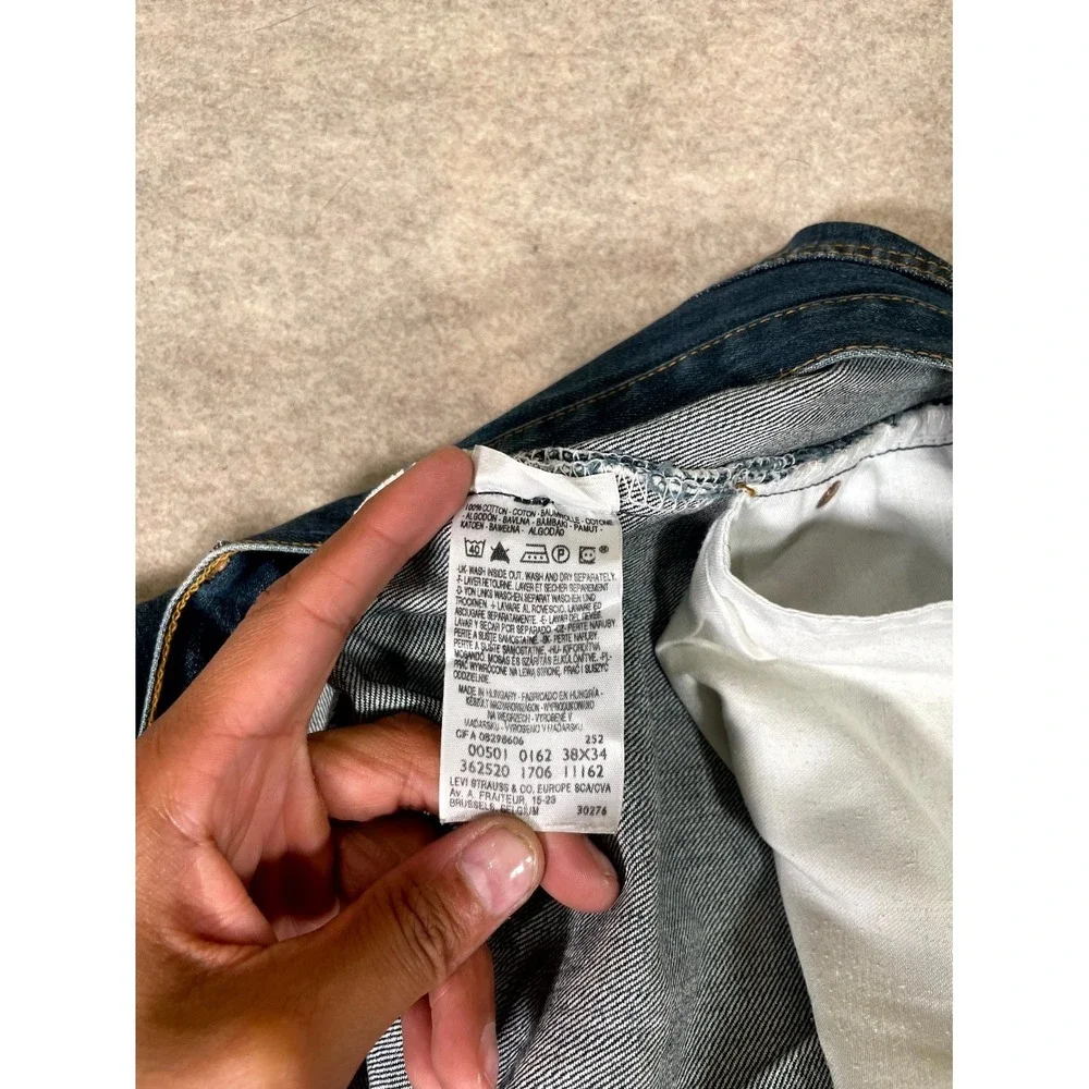 Levis 501 Original Fit Jeans Mens 38x34 Blue Denim‎ Mid Rise Cotton Medium Wash